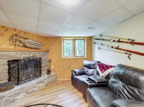 2 Decks, Mountain View: Beech Mountain Cabin!