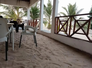Kinkiliba Beach Lodge