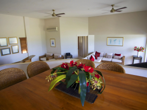 Portside Whitsunday Hotel