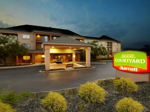 Courtyard by Marriott State College