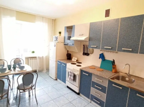 Диван и Чемодан на ул. Семьи Шамшиных, 18