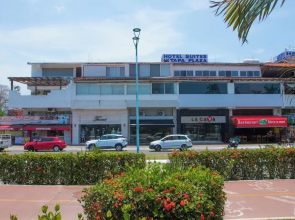 Apt. with Jacuzzi Ixt. Zihuatanejo 3 BR