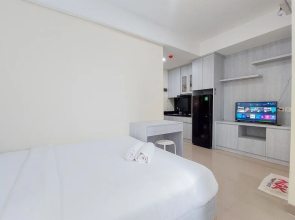 Homey And Restful Studio Apartment B Residence