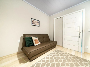022 - Lindo Residencial com Piscina e Jacuzzi em Bombas