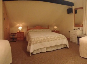 Briar Lodge