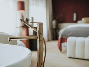 The Burgundy - Boutique B&B
