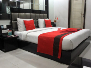 OYO 464 Hotel Lotus Palace