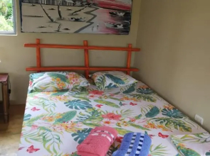 YES PAPA! Rooms at 100m from the beach!