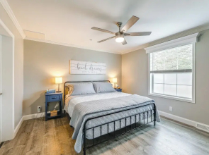 1 Mi to Outlets Ocean City: Home w/ Large Yard!