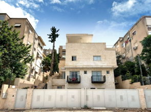 Casa De Aharon