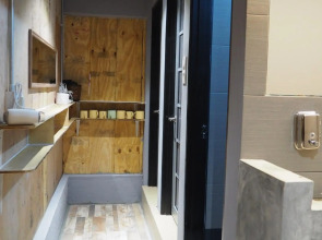 Leo Leisure Hotel at Central Market