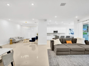 Mimosa Sunrise Villa