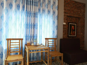 Tam Coc Lakeside Homestay