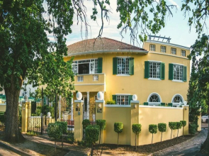 Villa Grande Guest House