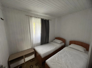 Cottage on Tsentralnaya St., 35