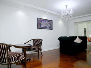 Apartment on Registon Kochasi