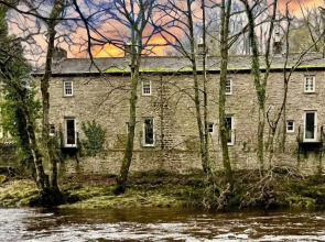 River Dance Cottage