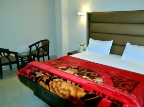 Hotel Heera Continental