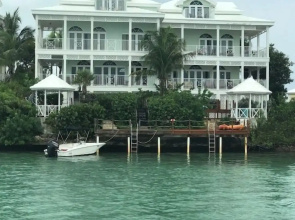 February Point Villa BB1