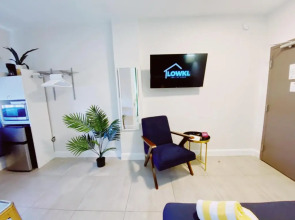 Miami International by Lowkl