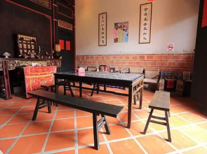 Couple Inn No 19