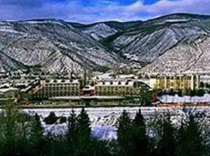 Seasons at Avon 520