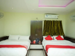 Sri Kumaran Residency By OYO Rooms
