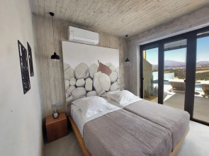 Marnos Superior Villas