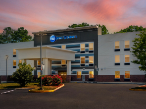 Best Western Doswell Hotel