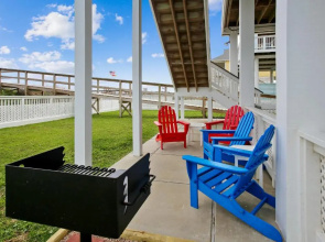 Seaside Sanctuary by Ryson Vacation Rentals