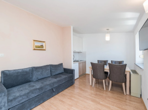 Apartment Antonia 220m from the beach
