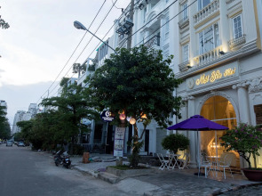 Saigon By Night Luxury Hotel