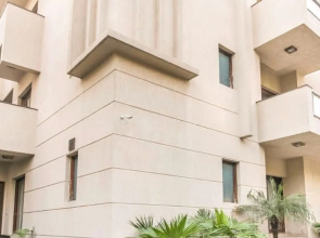 JK Rooms 143 Amazone Holiday Guest House