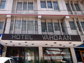 Vardaan Hotel