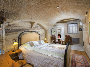 Terra Cave Hotel