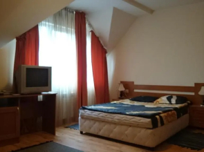 TES Royal Plaza Apartments