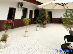 Tanchang Mountain Side Homestay