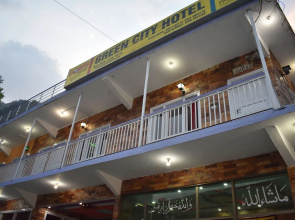 Green City Hotel