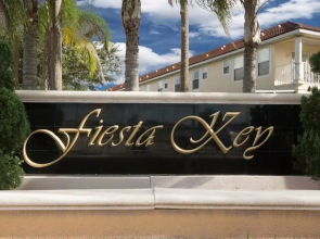 Royal Fiesta Key Townhouse by RedAwning