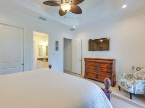 Chic Naples Retreat w/ Private Heated Pool & Lanai