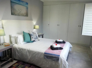 Bizwani Beach Cottage