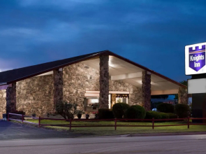 Knights Inn - Brownwood