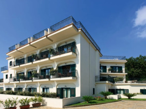 Nastro Azzurro Resort