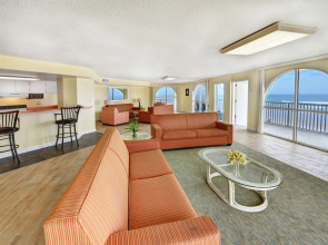 El Caribe Resort & Conference Center