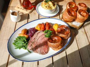 Park Inn by Radisson Dubai Motor City