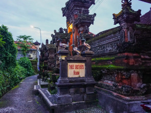 Three Brothers Guest House