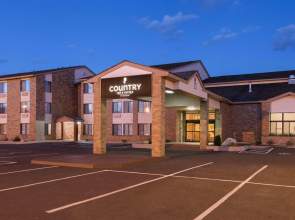 Country Inn & Suites by Radisson, Coon Rapids, MN