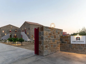 Abeloessa Methonian Hospitality
