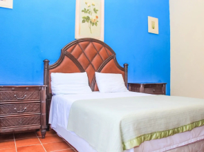 West End Dive Resort