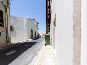 Modern Terrace Apartment Rentexperience